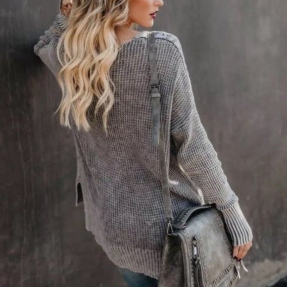 LAST ONE! Host Pick! Cable Knit Grey Sweater Top - Picture 4 of 8